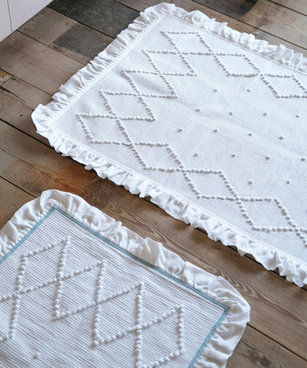 LINEN FRILL BATHMAT, SKY BLUE